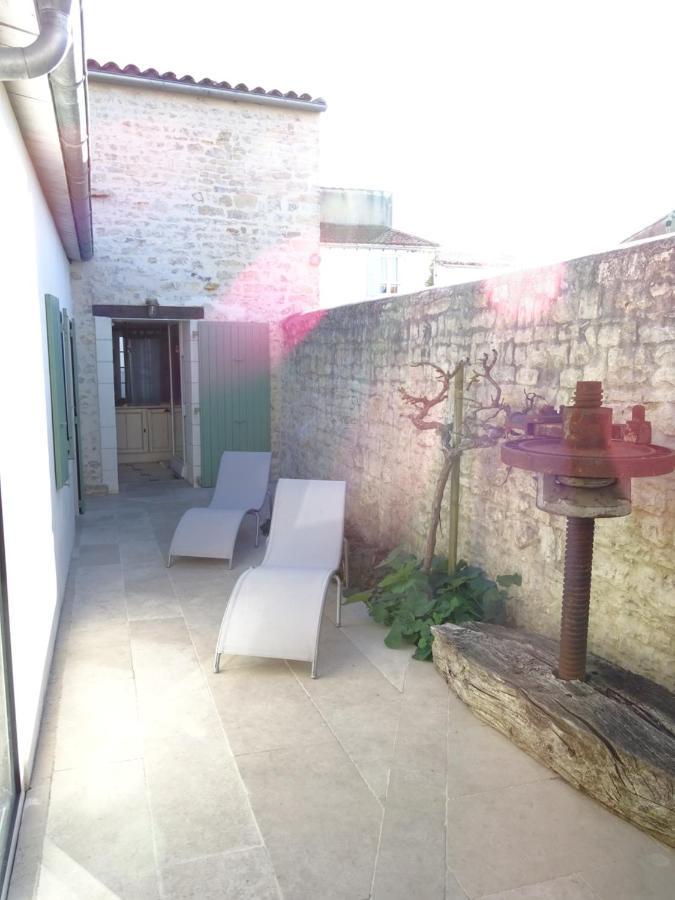 Maison Salicorne La Flotte Exterior foto